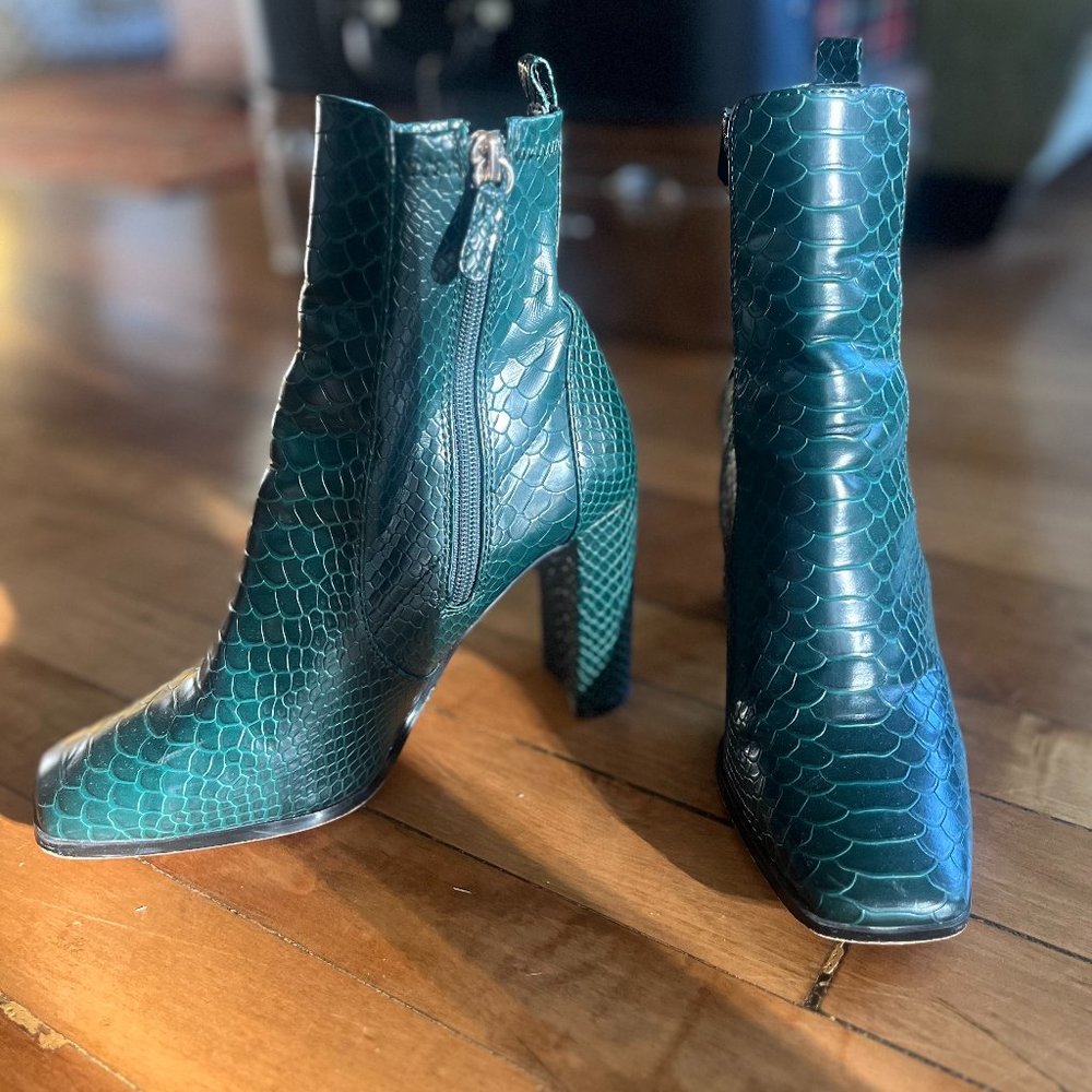 Aldo Faux Crocodile Green Heeled Boot -  Size 7.5